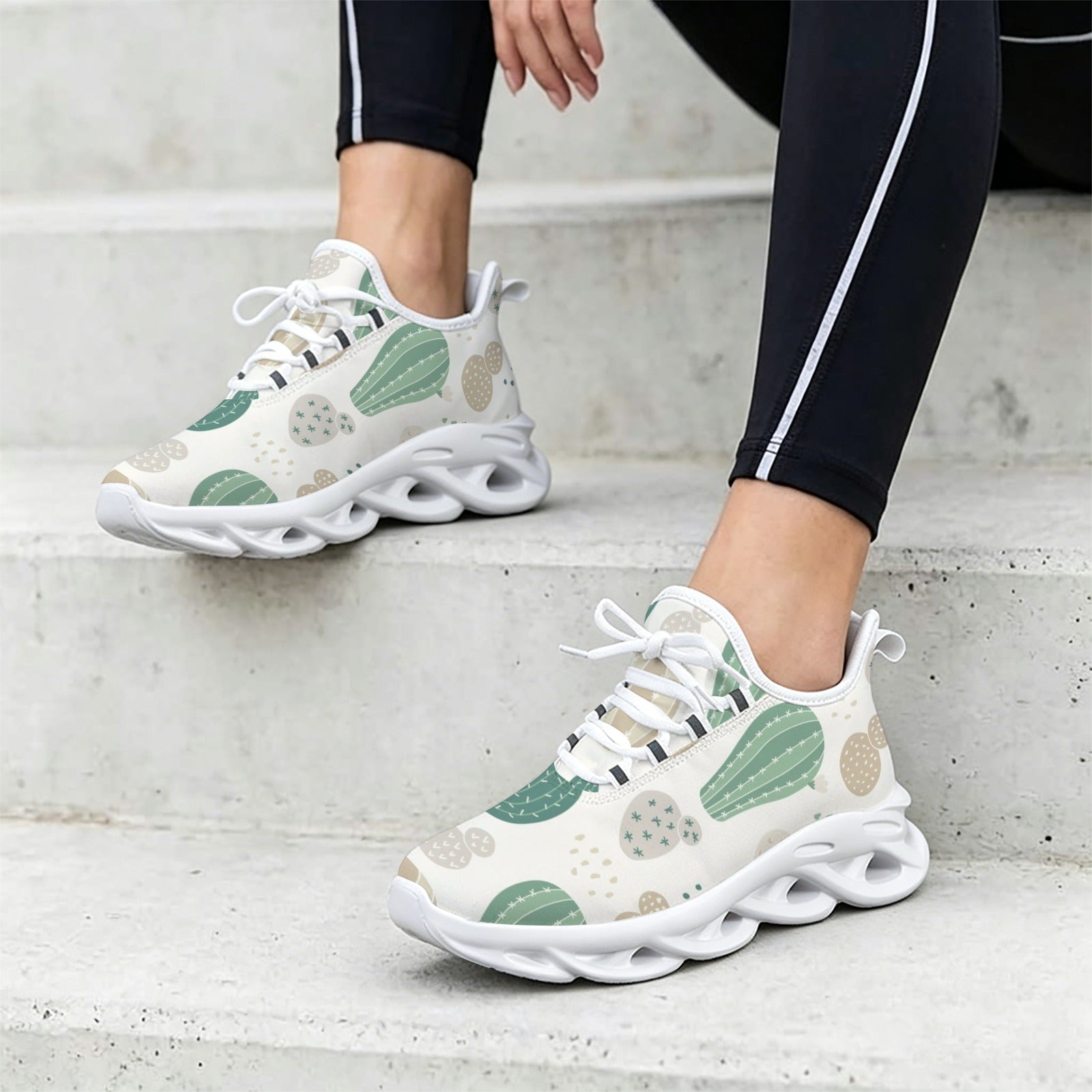 Cactus Women's Twisted Sole Sneakers