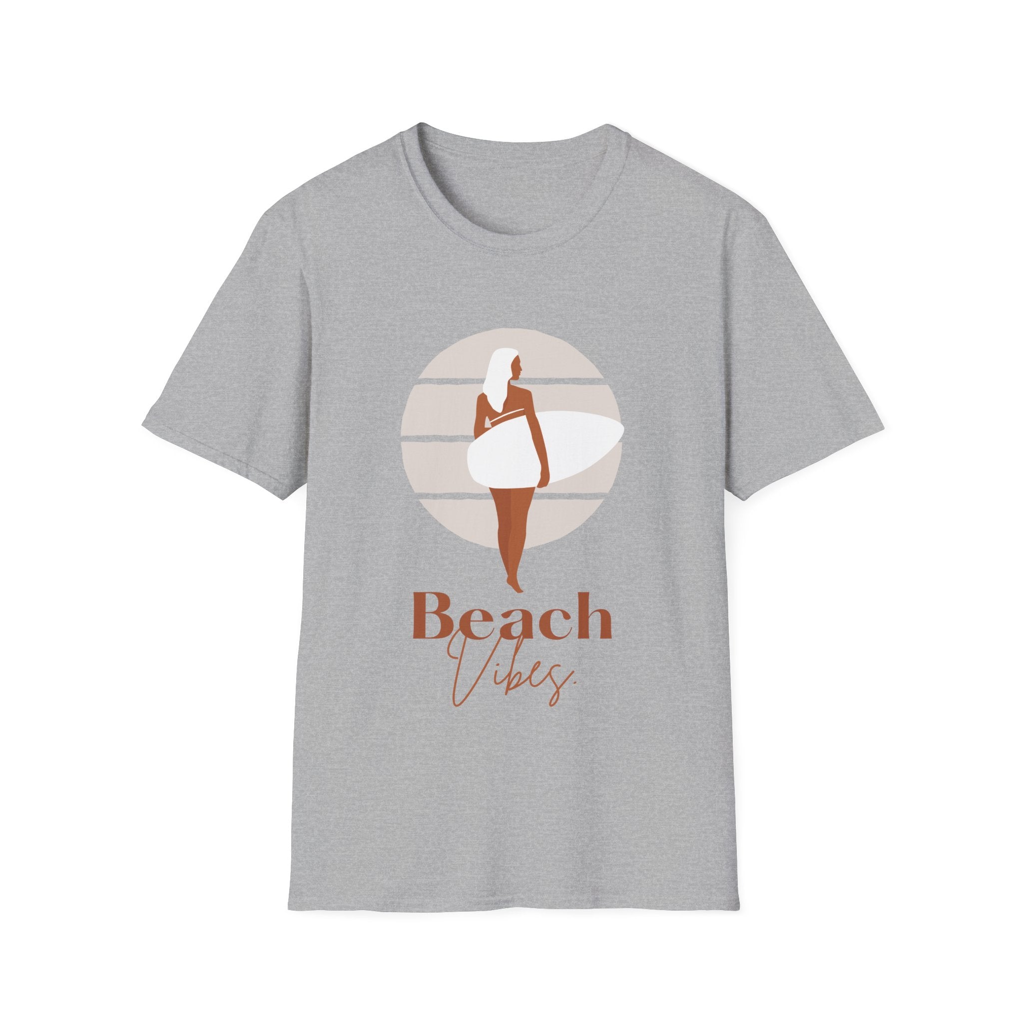 Beach Vibes Woman With Surfboard - Unisex Softstyle T-Shirt