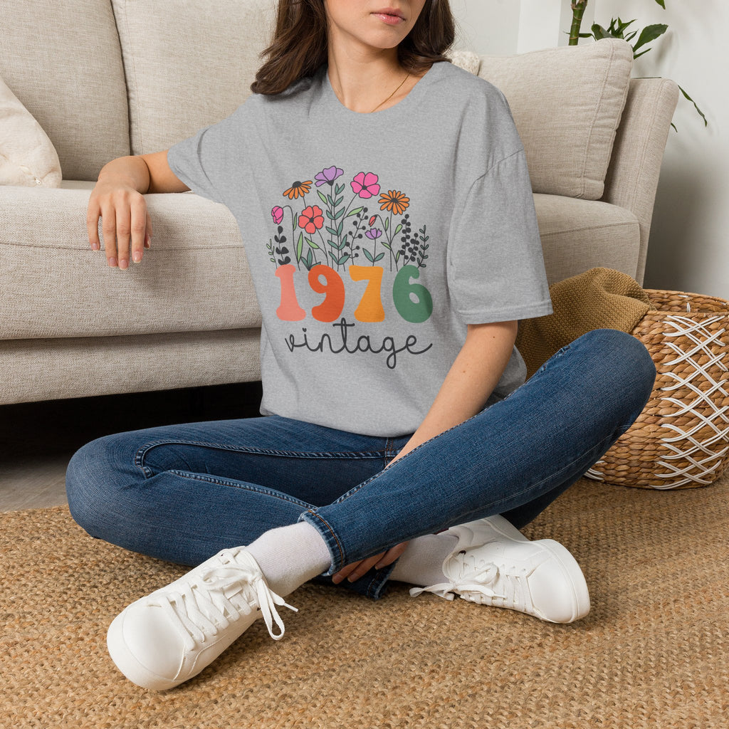 Turning 50, 1976 Vintage Floral Unisex Softstyle T-Shirt T-Shirt Australian Printer Birthday
