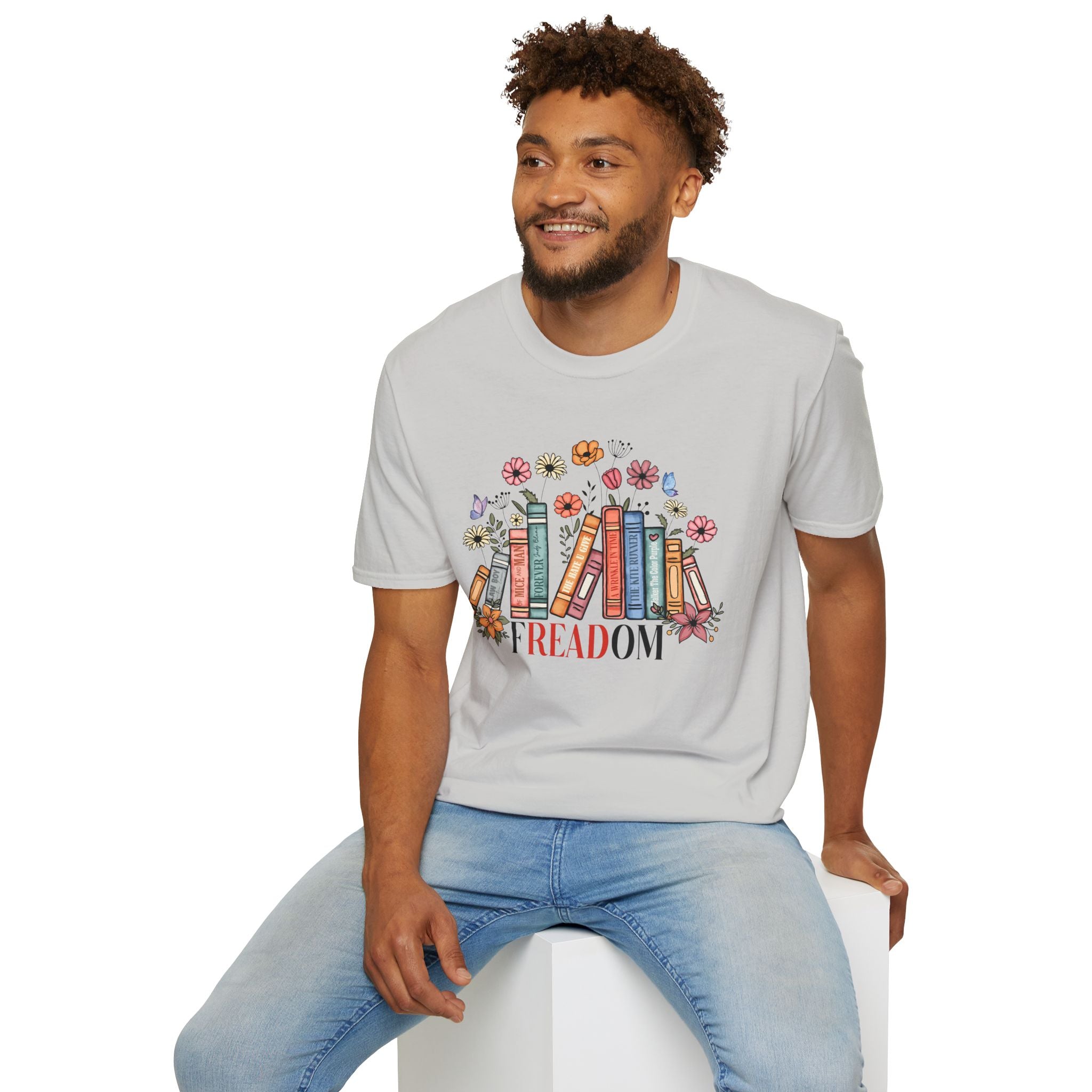 Freadom, Reading Books - Unisex Softstyle T-shirt