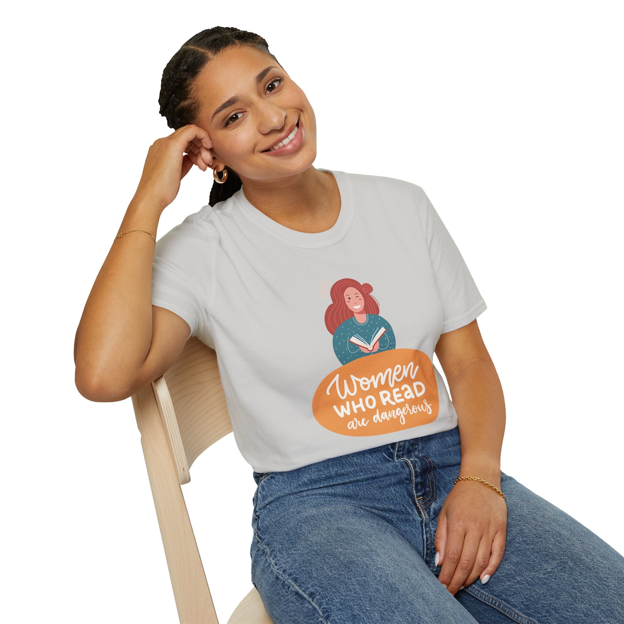 Women Who Read Are Dangerous - Unisex Softstyle T-Shirt