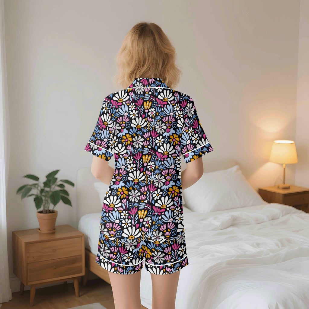Graphic Flowers On Black Womens Short Sleeve 2-Piece Pyjama Set Women's Short Sleeve Pyjamas Printed Offshore