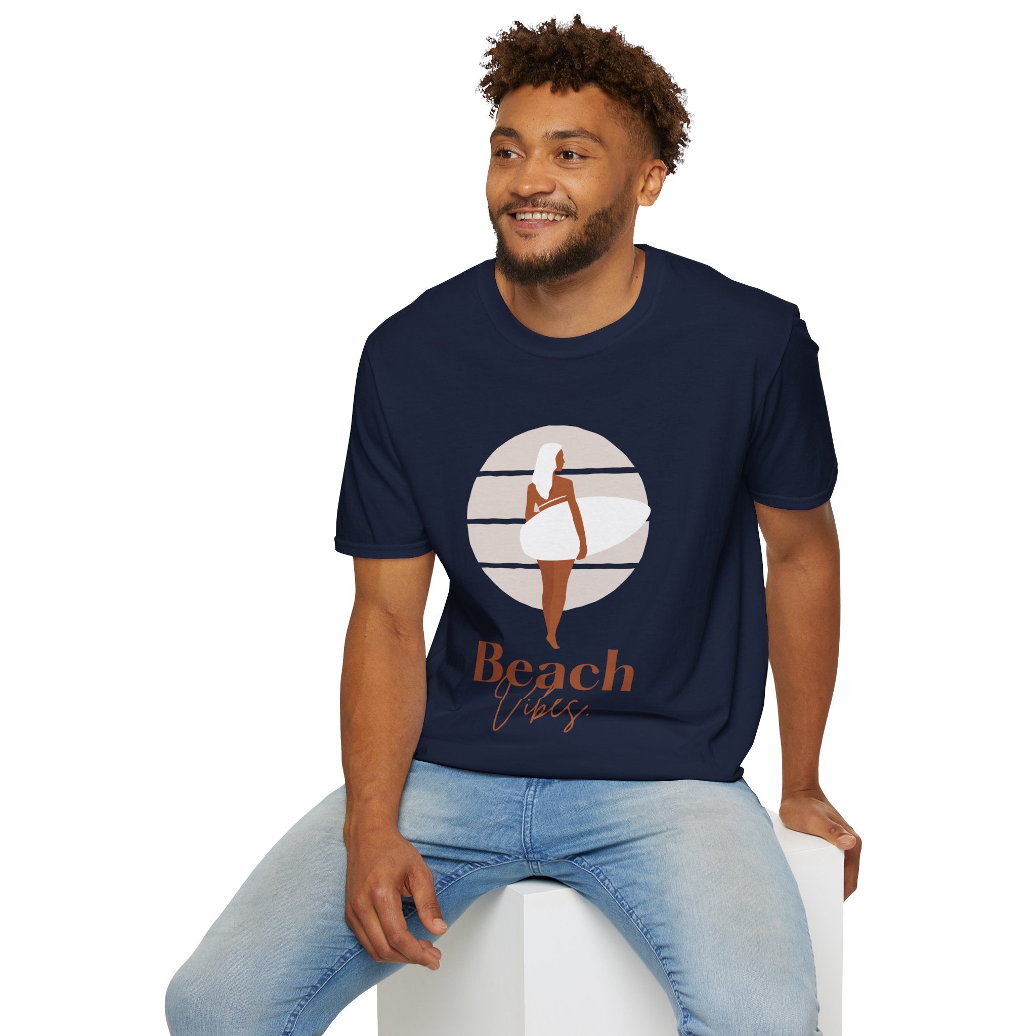 Beach Vibes Woman With Surfboard - Unisex Softstyle T-Shirt