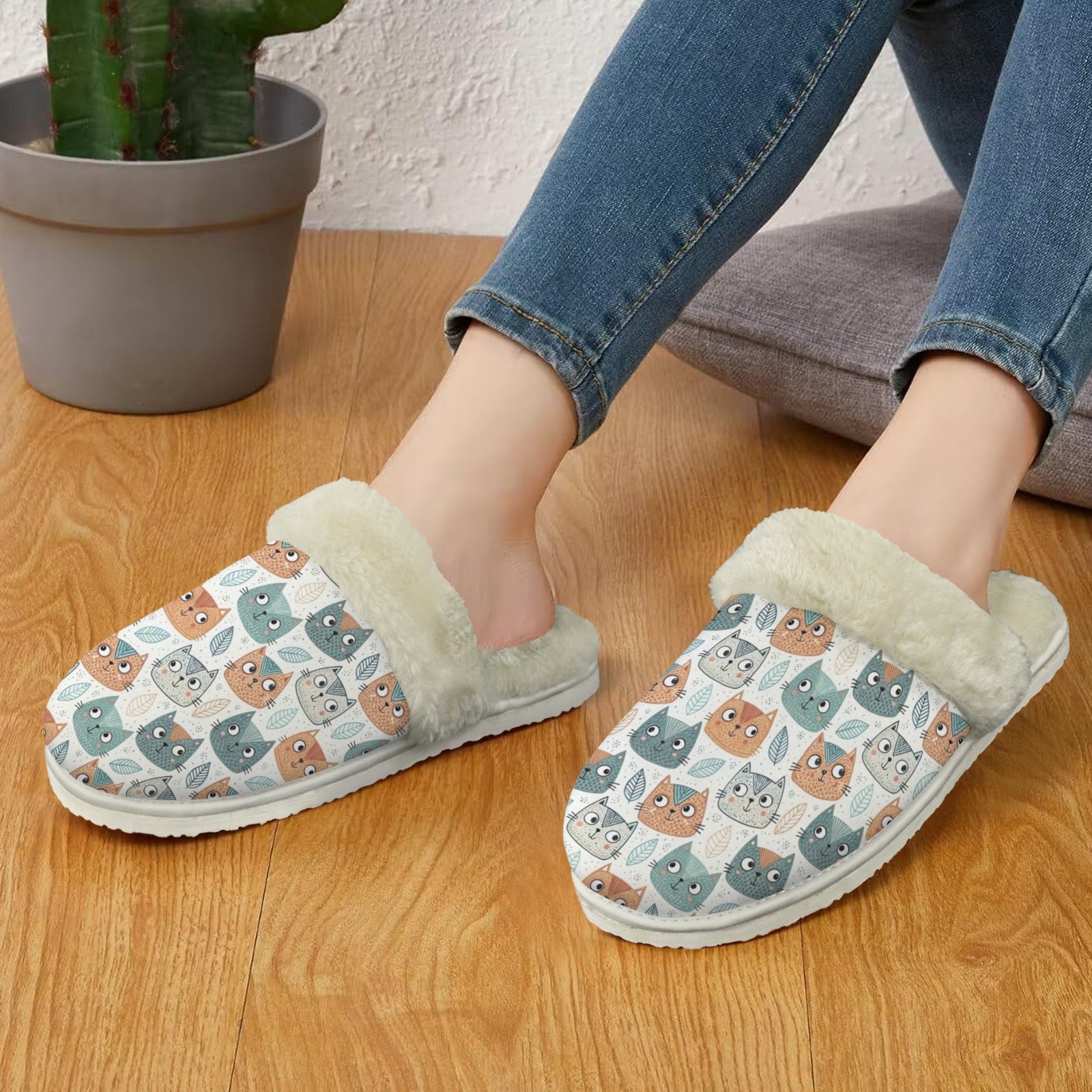 Cute Cat Faces Women's Fur Trim Thick-Sole Indoor Slippers Women's Fur Trimmed Slippers animal Printed Offshore