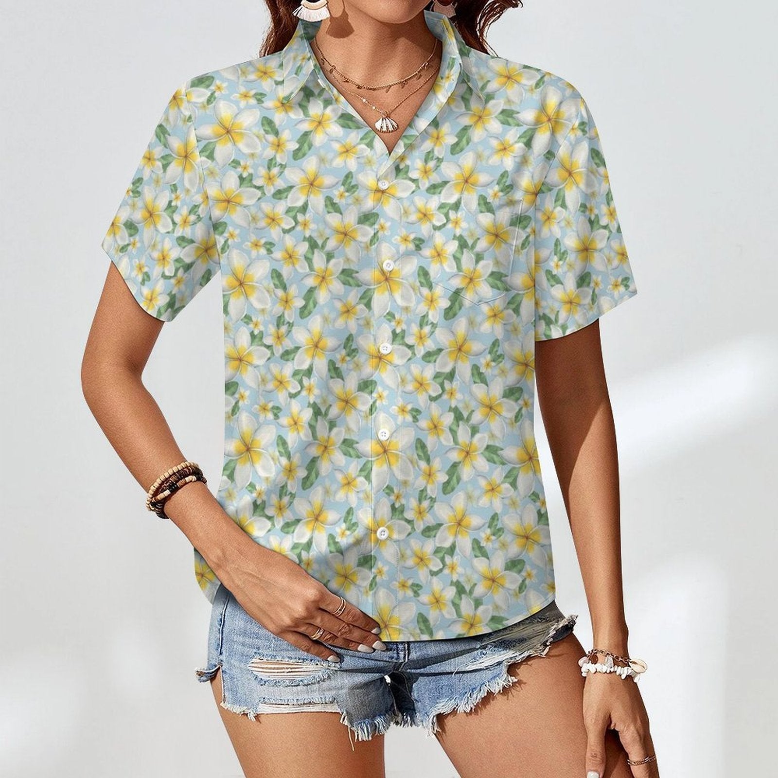 Delicate Frangipani - Women's Short-Sleeve Button Up Shirt