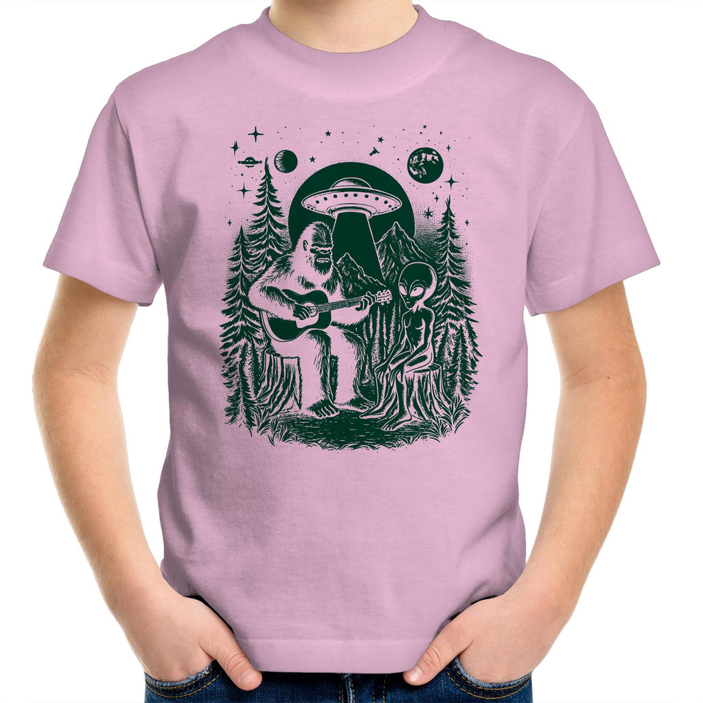 Alien And Bigfoot Playing Guitar - Kids Youth T-shirt Pink Kids Youth T-shirt Music Printed In Australia Sci Fi