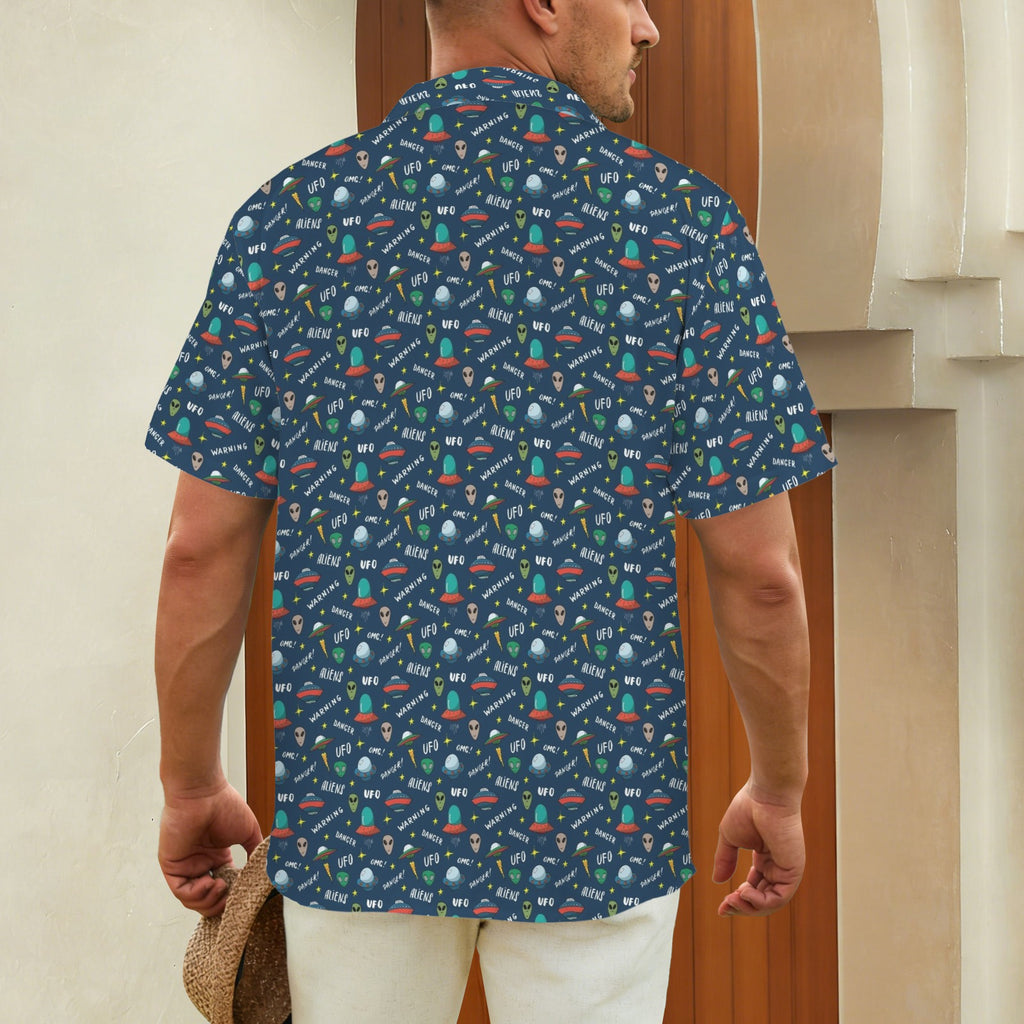 UFO's And Aliens Men's Short Sleeve Hawaiian Shirt Men's Hawaiian Shirt (New) Printed Offshore Sci Fi