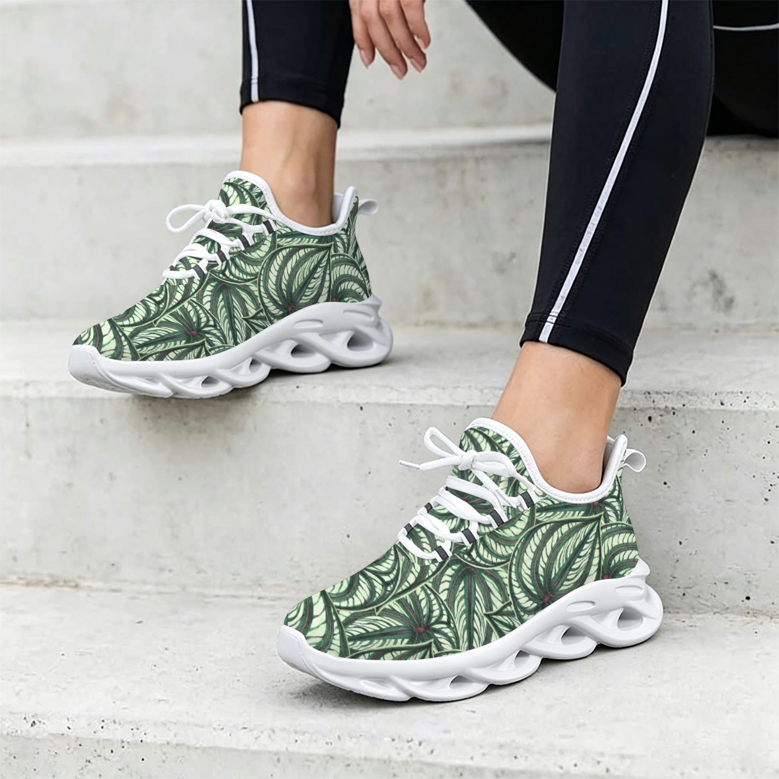 Stripy Leaves Women's Twisted Sole Sneakers