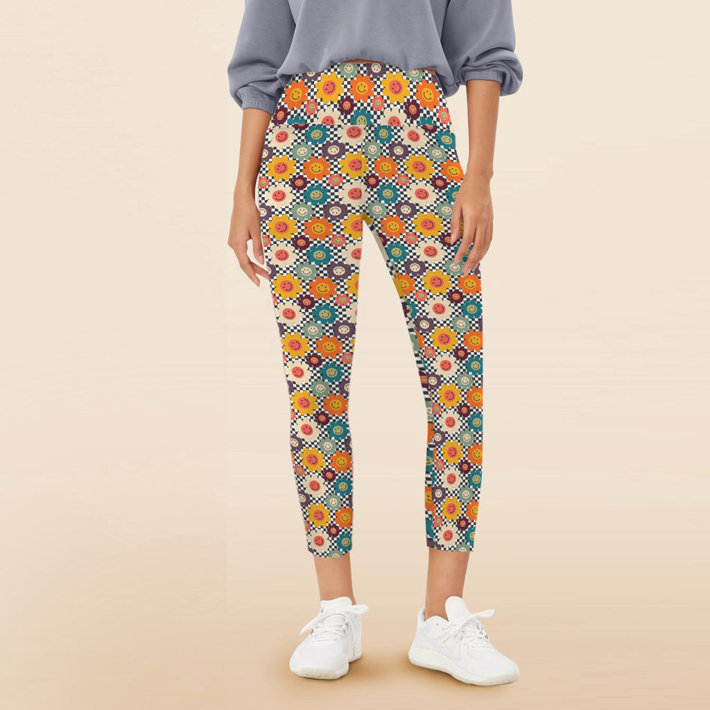 Happy Retro Flowers - Women's High Waist Pockets Yoga Leggings