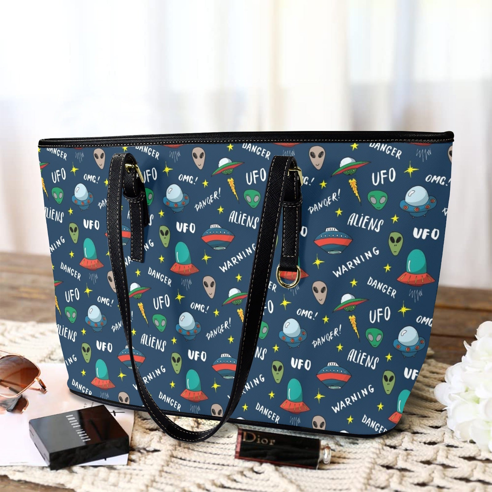 UFO's And Aliens - PU Leather Tote Bag - Large