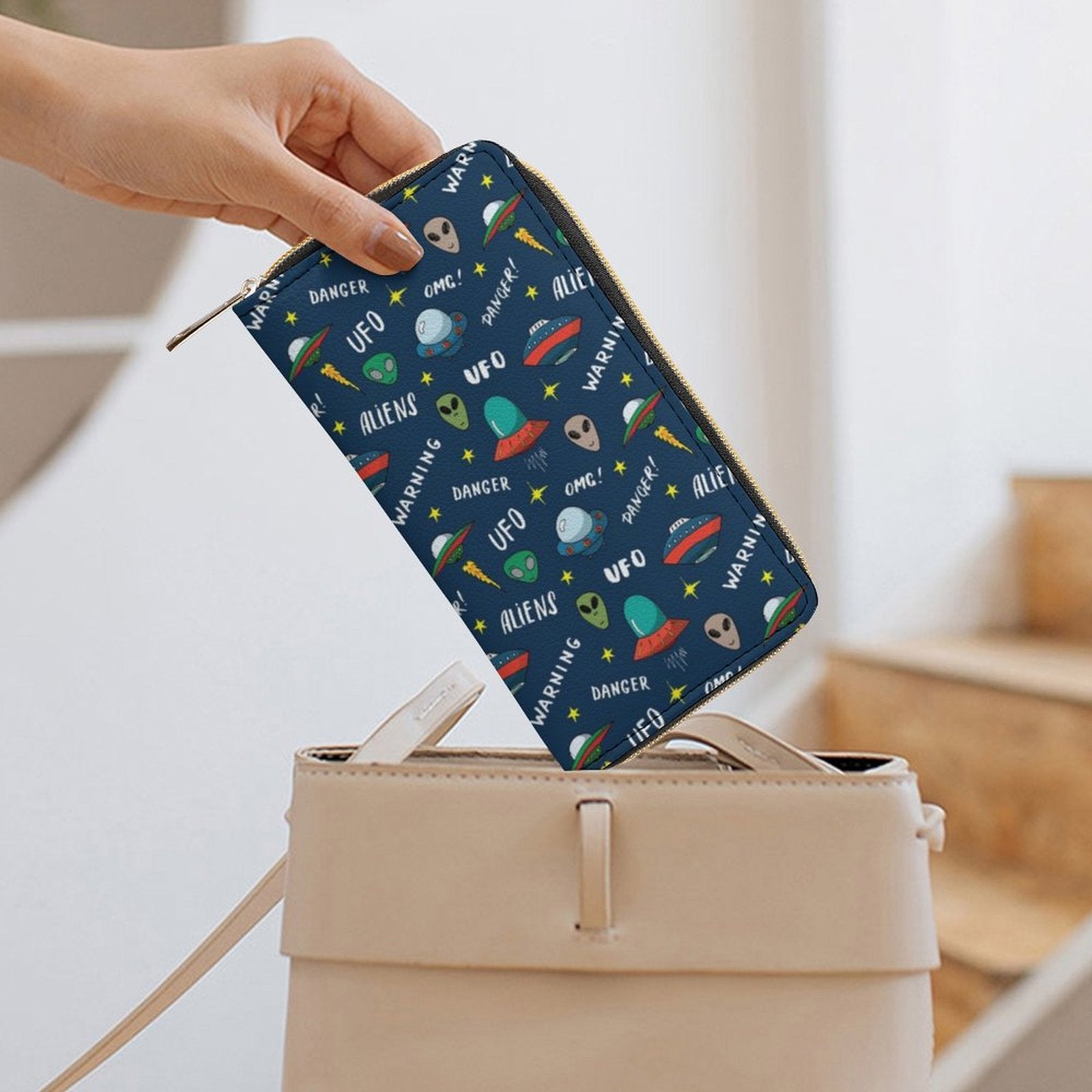 UFO's And Aliens - PU Leather Wallet