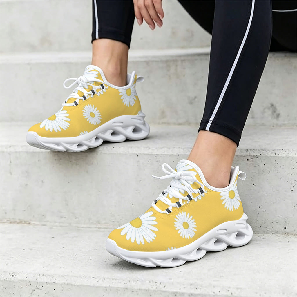 Daisies On Yellow Women's Twisted Sole Sneakers