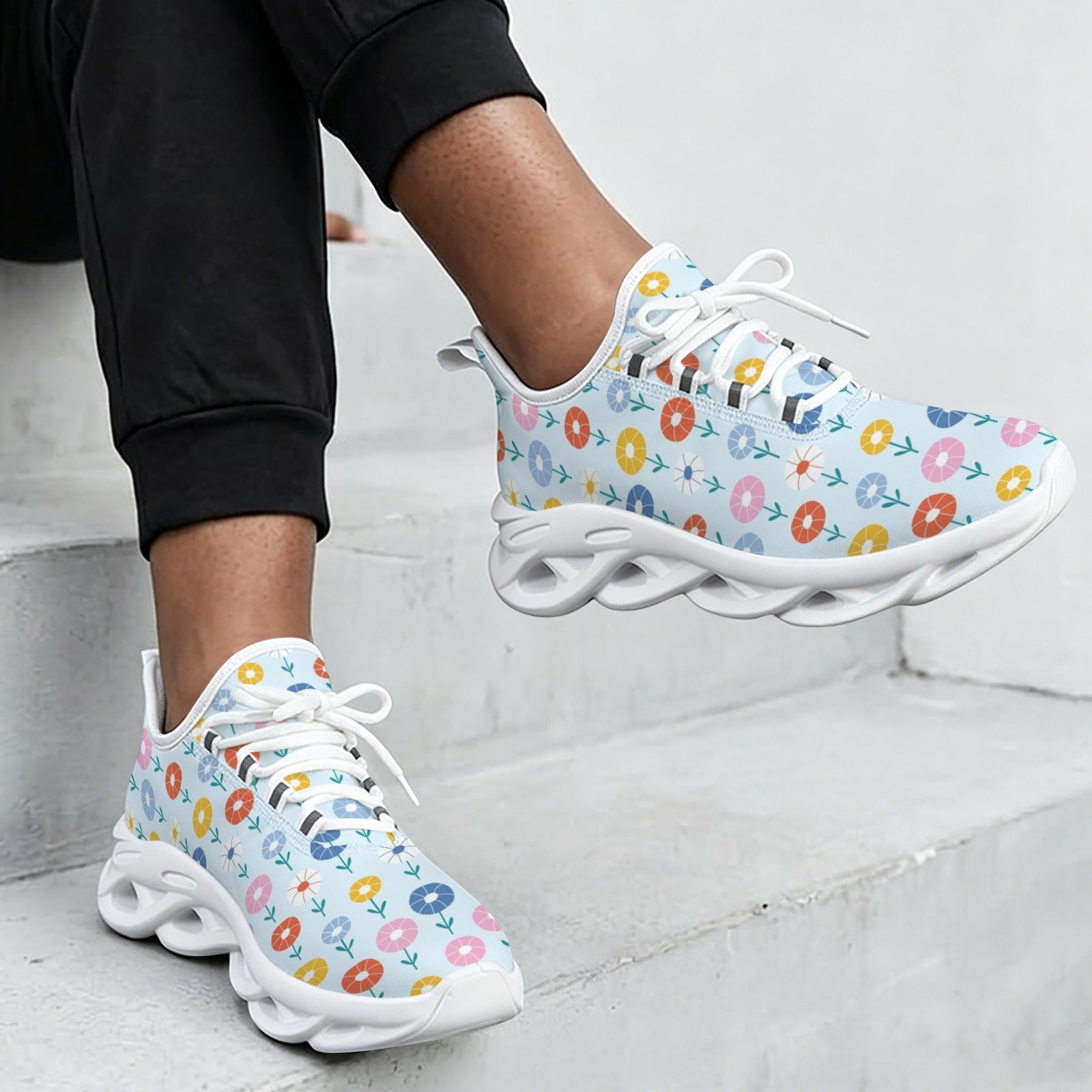 Abstract Cute Flowers Women's Twisted Sole Sneakers