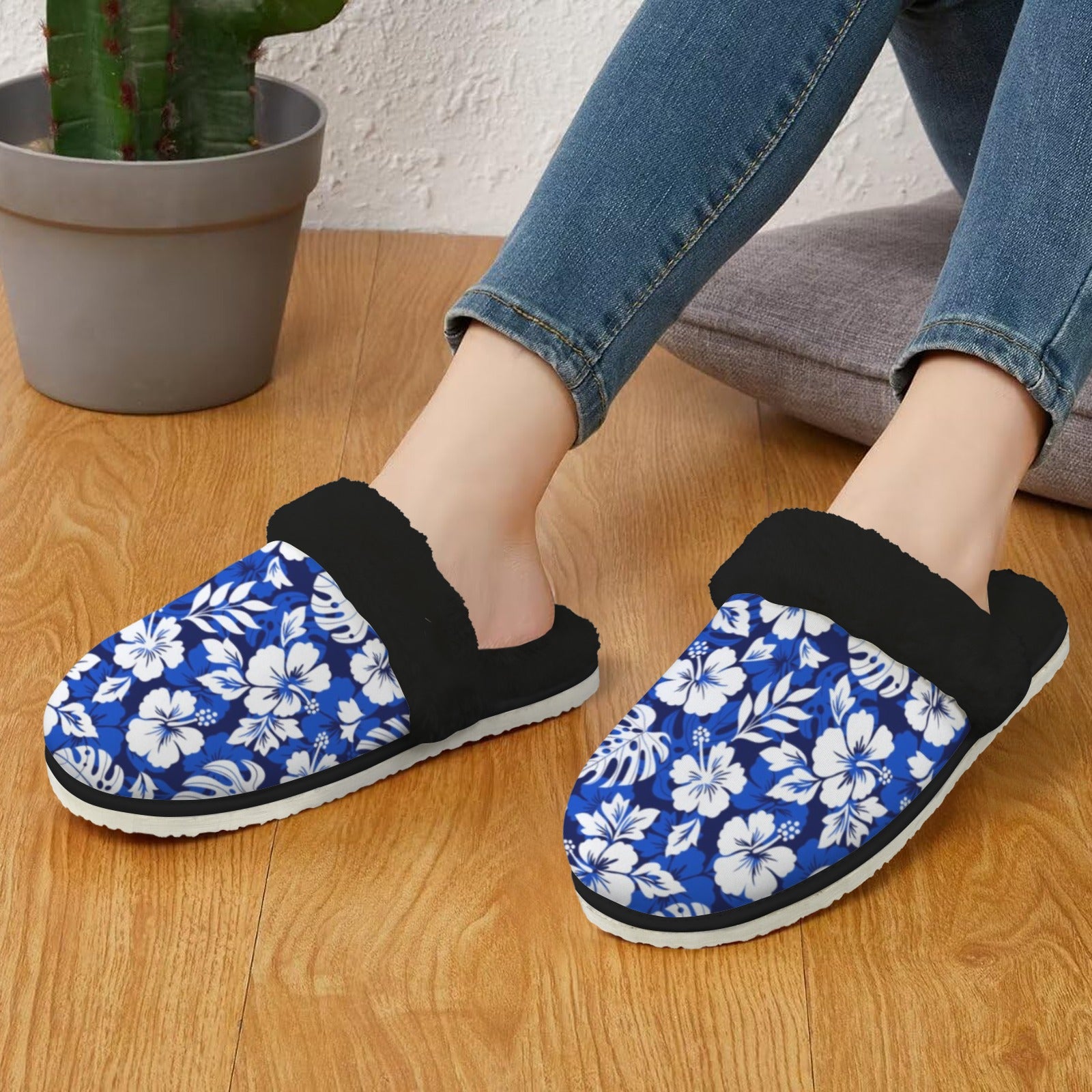 Blue Hawaiian Floral Women's Fur Trim Thick-Sole Indoor Slippers Women's Fur Trimmed Slippers Plants Printed Offshore