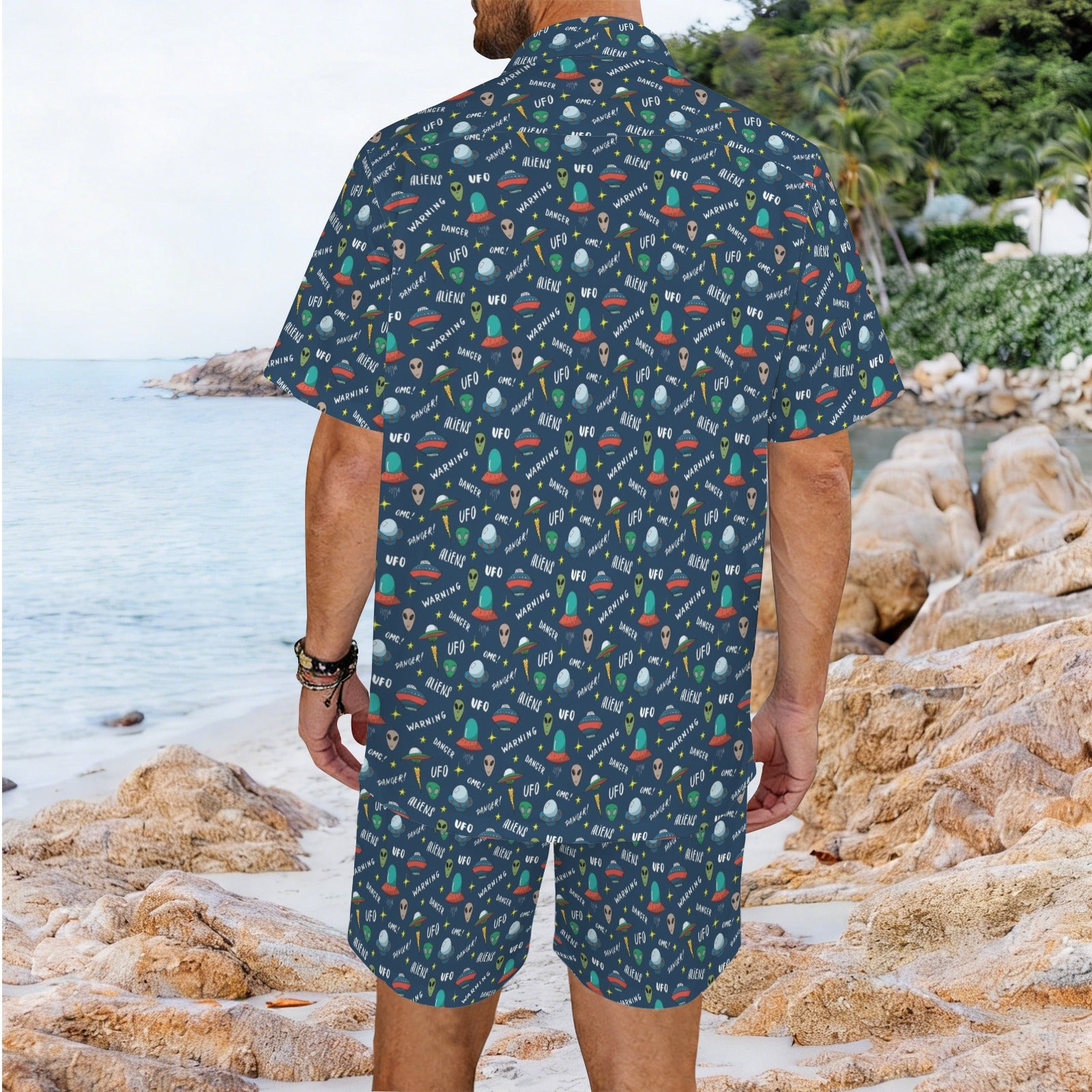 UFO's And Aliens Men's Hawaiian Shirt & Shorts Set Men's Hawaiian Shirt & Shorts Set Printed Offshore Sci Fi