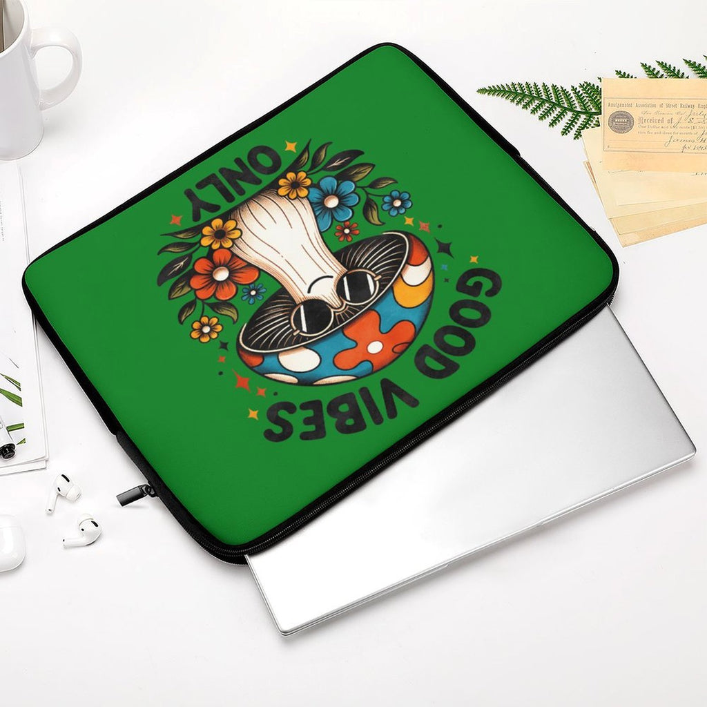 Good Vibes Only, Hippie Mushroom Laptop Sleeve (Multiple Sizes) Laptop Sleeve Positivity Printed Offshore Retro