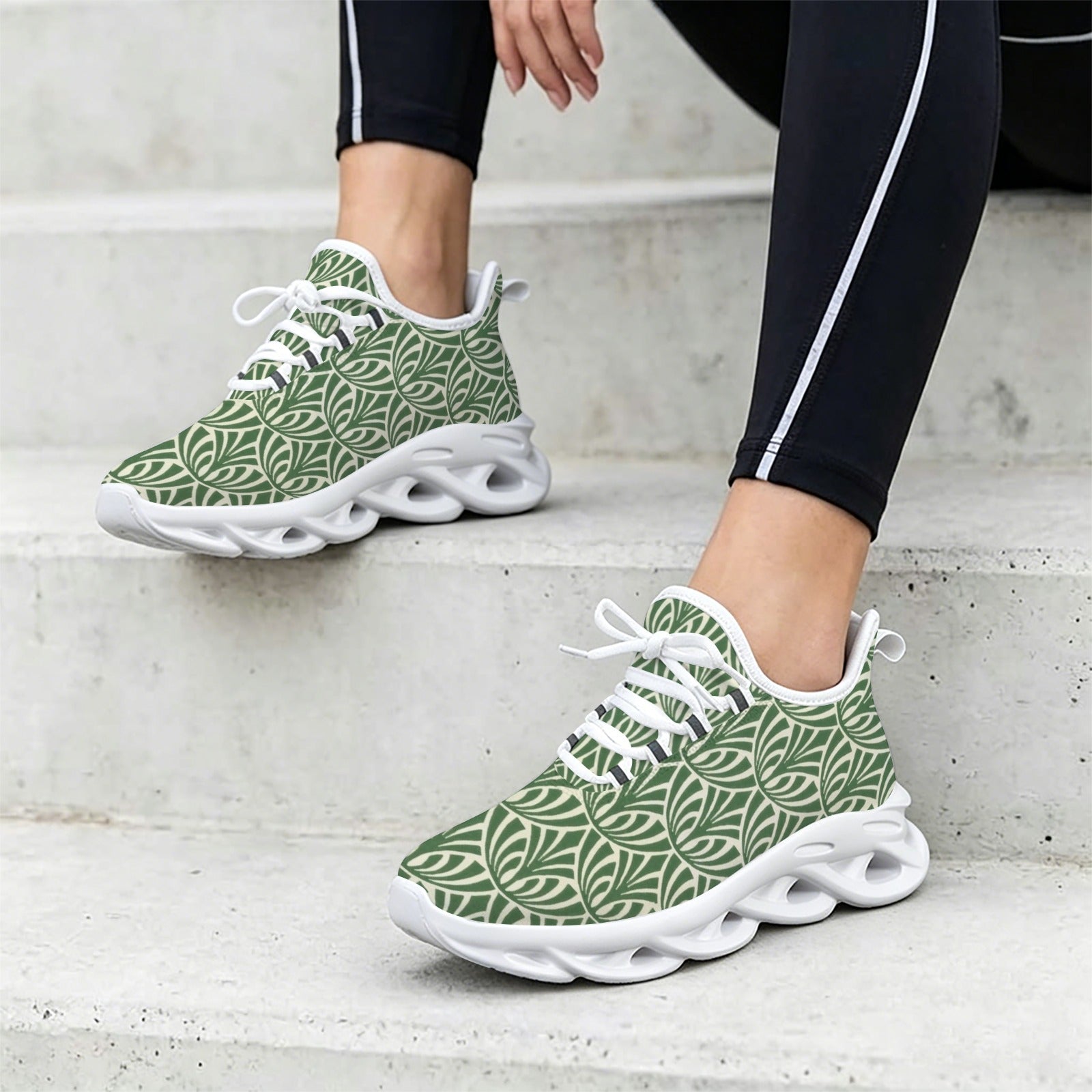 Green Pattern Women's Twisted Sole Sneakers