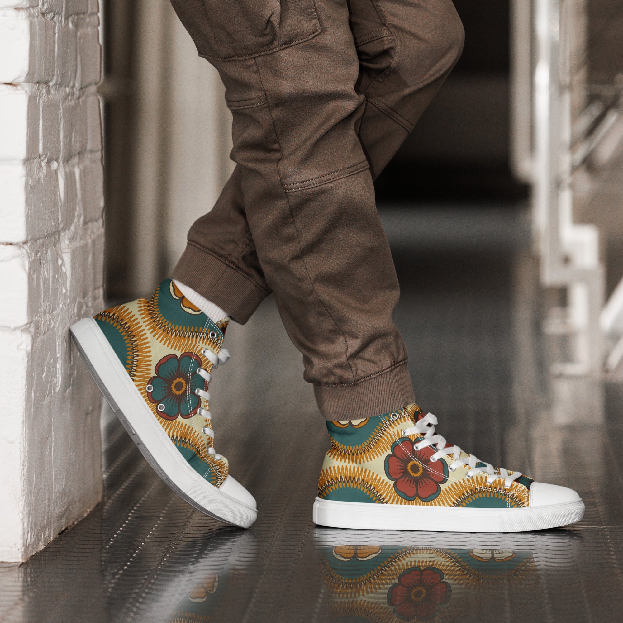 Vintage Floral - Men’s high top canvas shoes White Mens High Top Shoes Printed Offshore Retro