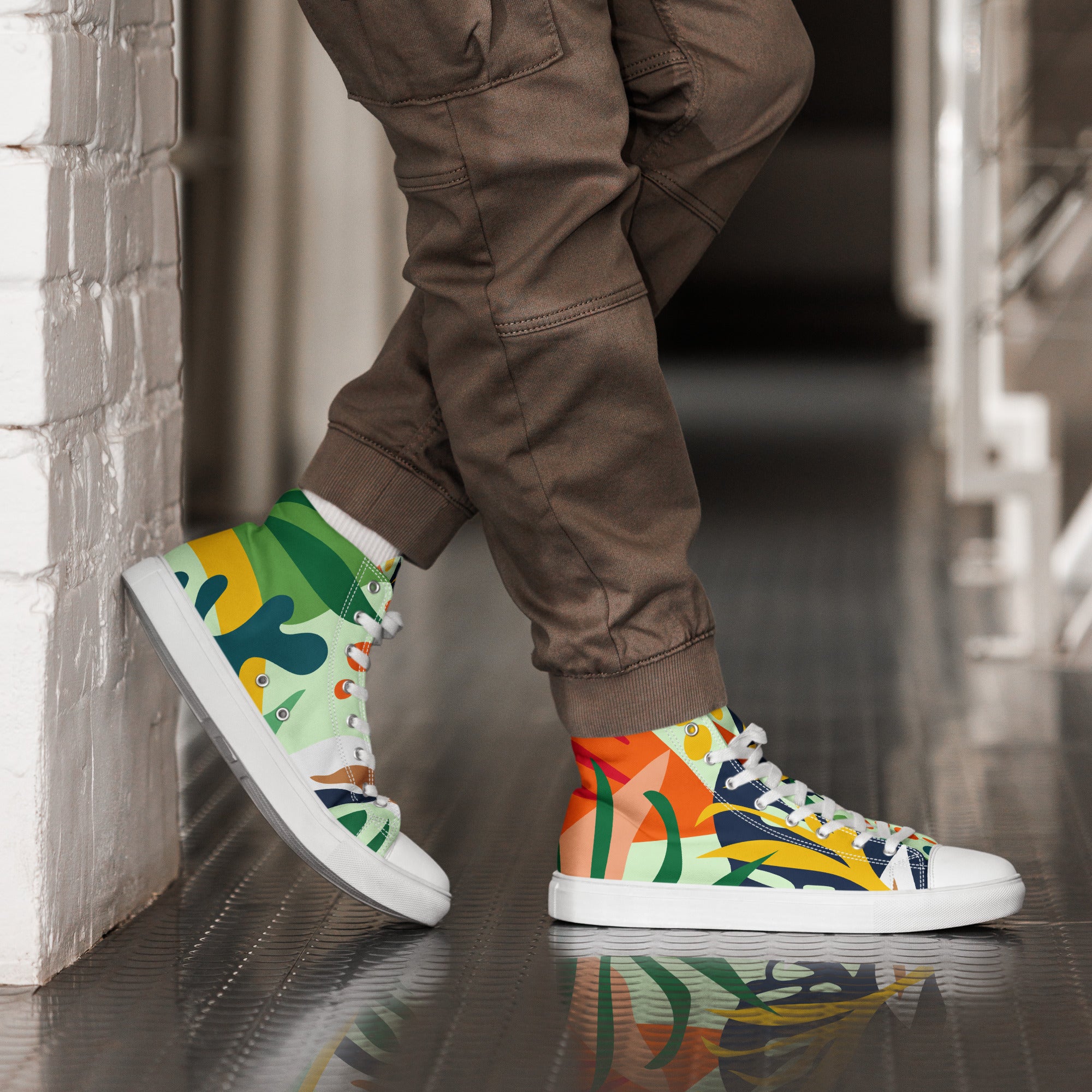 Tropical Leaves - Men’s high top canvas shoes Mens High Top Shoes Printed Offshore